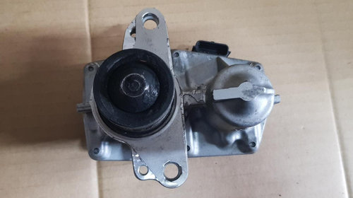 Supapa EGR Renault Grand Scenic Megane 3 Scenic 3 Trafic 3 1.6 DCi cod 147109948R H8201061904