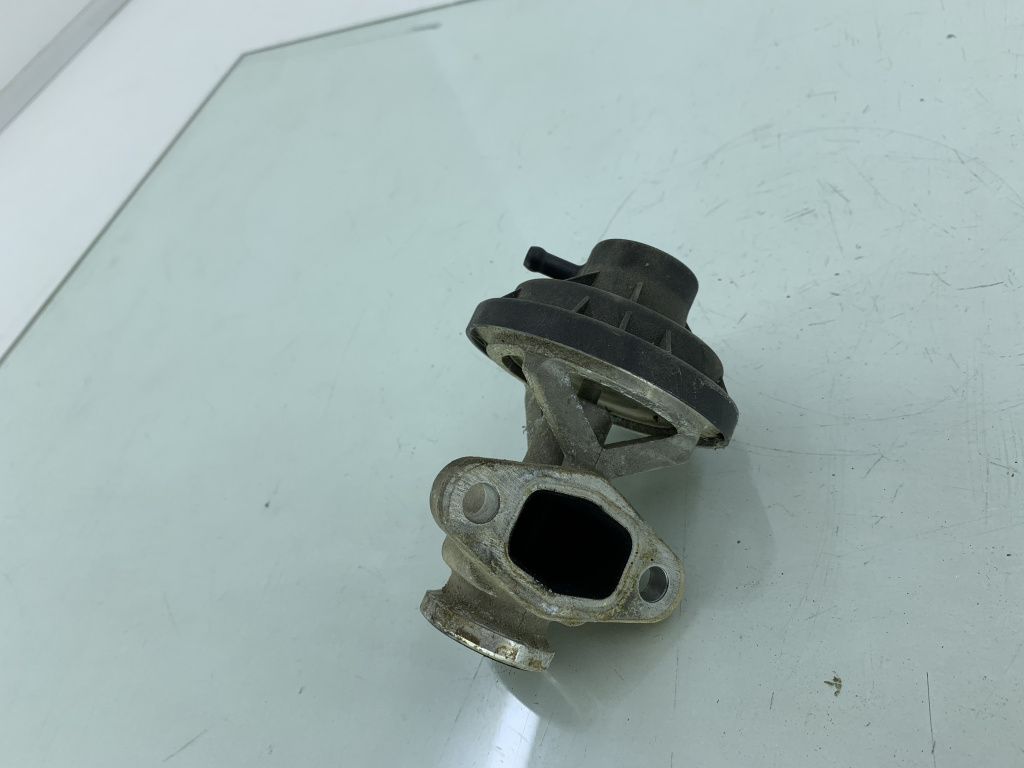 Supapa EGR VW CADDY 2.0 SDI BST 2004-201