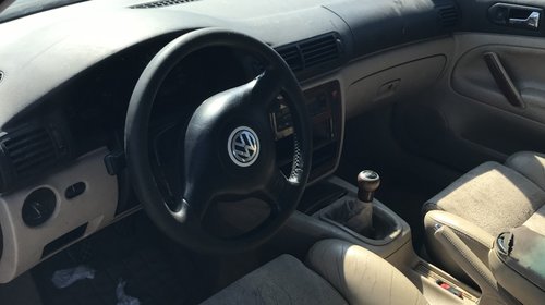 Supapa EGR VW Passat B5 2000 combi 1900