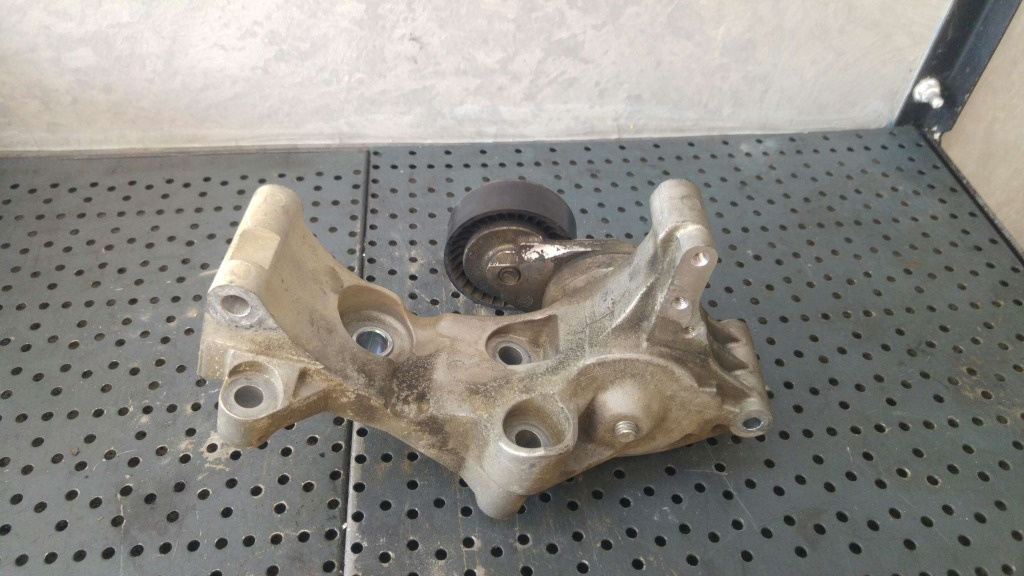 Suport alternator 1.7 cdti opel mokka 55