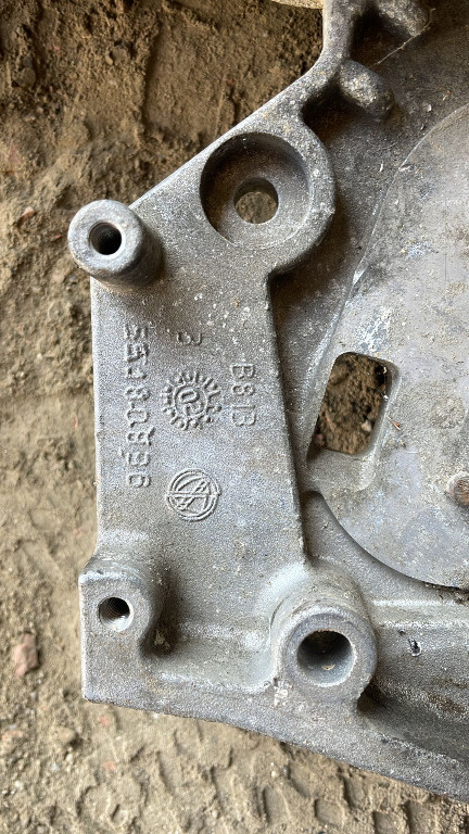 SUPORT ALTERNATOR FIAT STILO 1.9 JTD 200