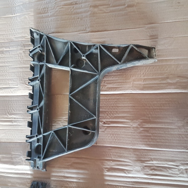SUPORT BARA SPATE DR 8K5 807454 Audi A4 B8 2008 Berlina 2.0TDI,105 KW, cod motor CAGA,E4