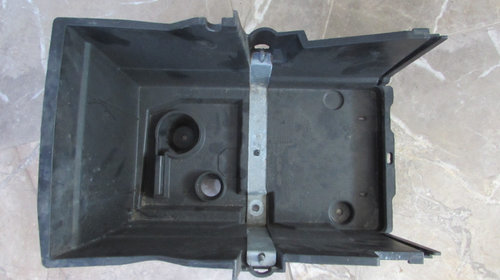 Suport carcasa baterie Ford Kuga Focus II C-Max cod: 4M51-10723-BC