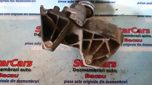 Suport compresor AC Opel Vectra B 1.8 16V