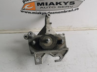 Suport cutie de viteze RENAULT CLIO 4/ 1.5 DCI / COD - 112533062R