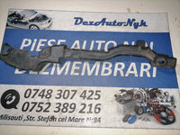 Suport dreapta Peugeot 407 2006 9655530790