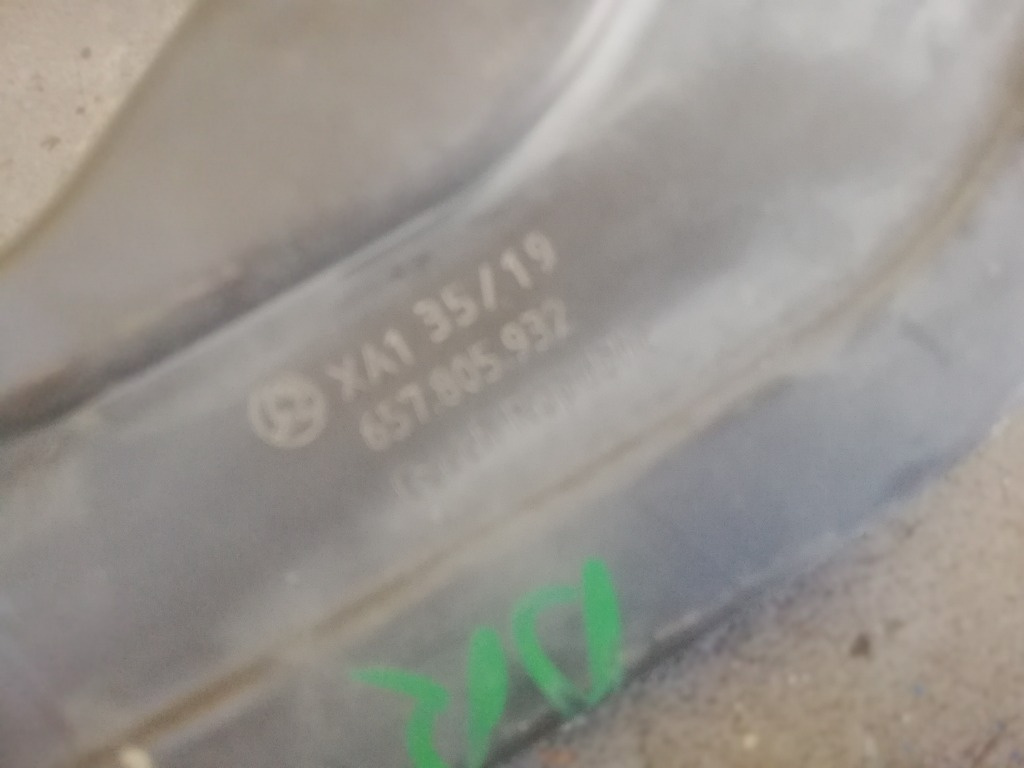 Suport far dreapta Skoda Scala cod 65780