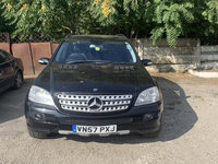 Suport maner deschidere din exterior usa spate stanga Mercedes-Benz M-Class W164 [2005 - 2008] Crossover 5-usi ML 320 CDI 7G-Tronic (224 hp) V6 CDI - 642940 4MATIC
