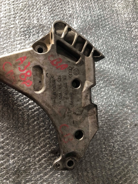 Suport motor 2.0 tdi cba audi a3 8p a4 b8 a5 8f vw golf 6 passat b7 tiguan 5n 2010 03l199207
