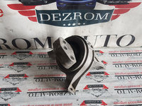 Suport motor dreapta Opel Zafira B 1.7 CDTI 110/125cp cod piesa : 24427298