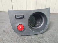 Suport pahare cu buton avarie Seat Leon 1P 1.9 TDI 105 cai cod motor BLS an 2008 cod 1P1858331