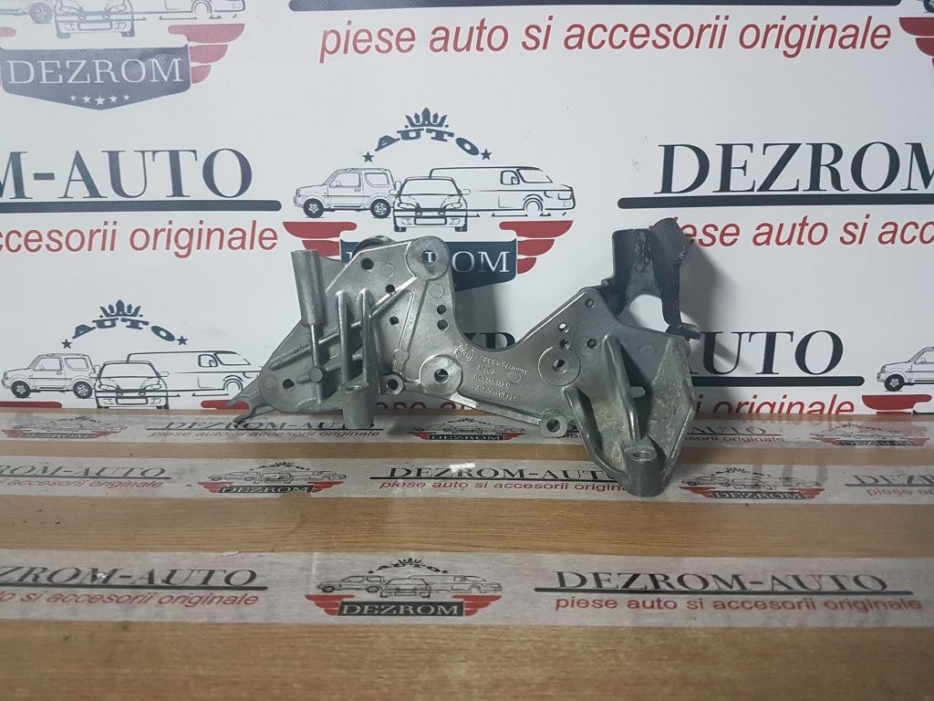 Suport pompa inalta 059130147n audi a4 b8 2.7 tdi 