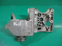 SUPORT POMPA INJECTIE / INALTA CU ROLA JEEP CHEROKEE KJ 2.8 CRD 4X4 FAB. 2001 - 2008 ⭐⭐⭐⭐⭐