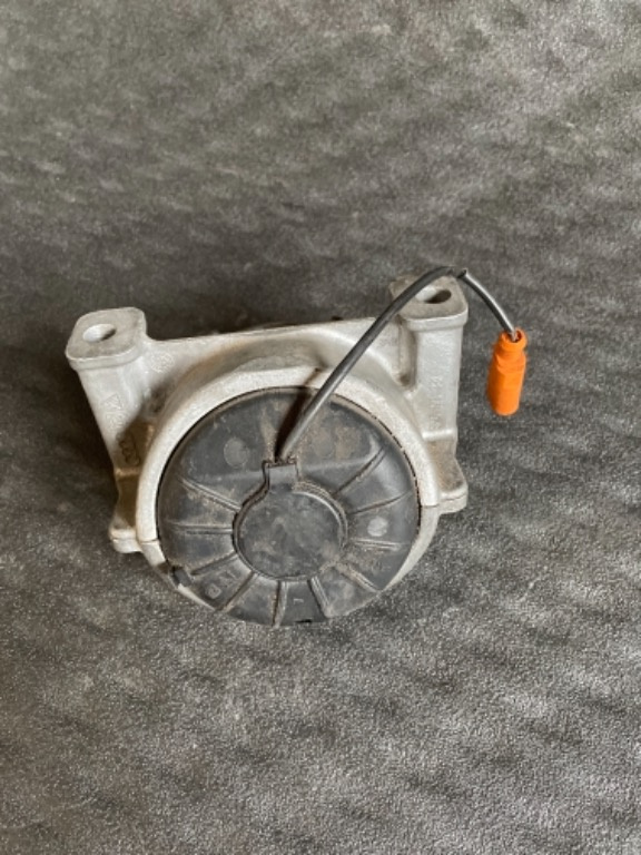 Suport / tampon motor Audi A4 B8 A5 Q5 2
