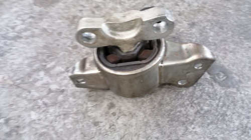 Suport tampon motor Opel Corsa D Z12XEP 59 kw 80 cp VLD2569