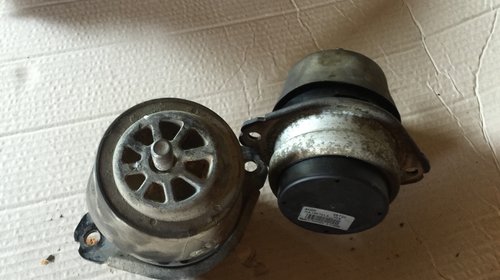 Suport tampon motor Vw Touareg 3.0 TDI 2006 2