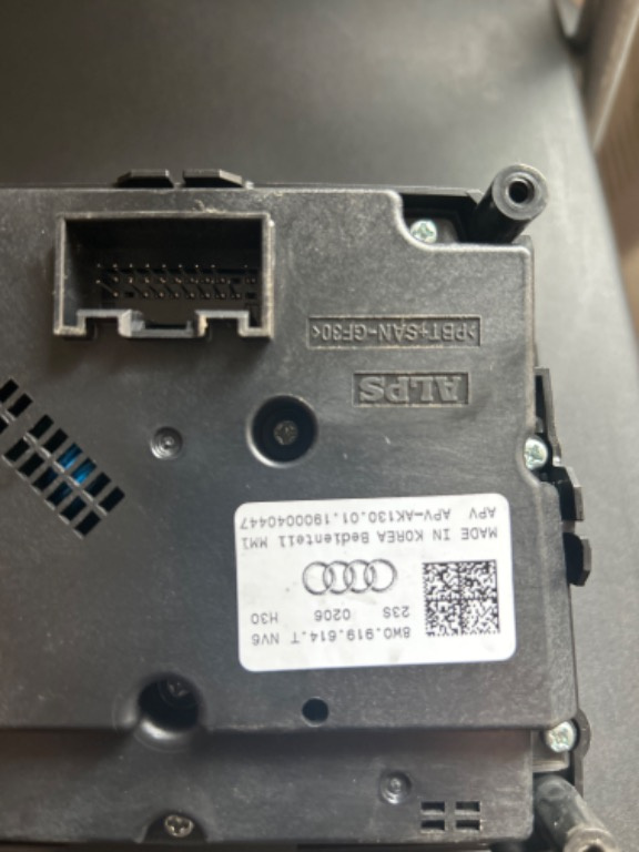 Switch ( buton) control audi a4 a5 b9
