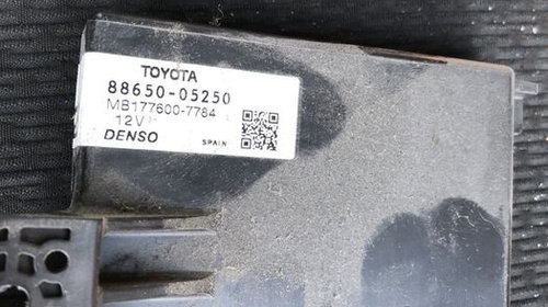 Tablou siguranțe,modul AFS,confort,Smart key,clima Toyota Avensis t27