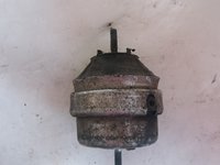 Tampon motor vw passat b6 1.9 tdi 8d0199379ag