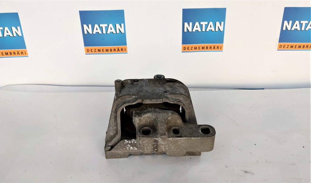 Tampon motor Vw Passat B6 2.0 TDI BKP, 2007 cod 1K
