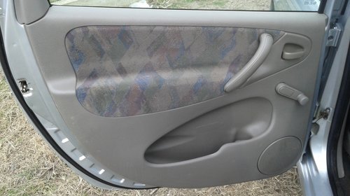 TAPITERIE USI INTERIOR CITROEN XSARA PICASSO DIN DEZMEMBRARI