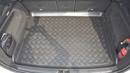Tavita de portbagaj Mercedes Clasa B W246, ca