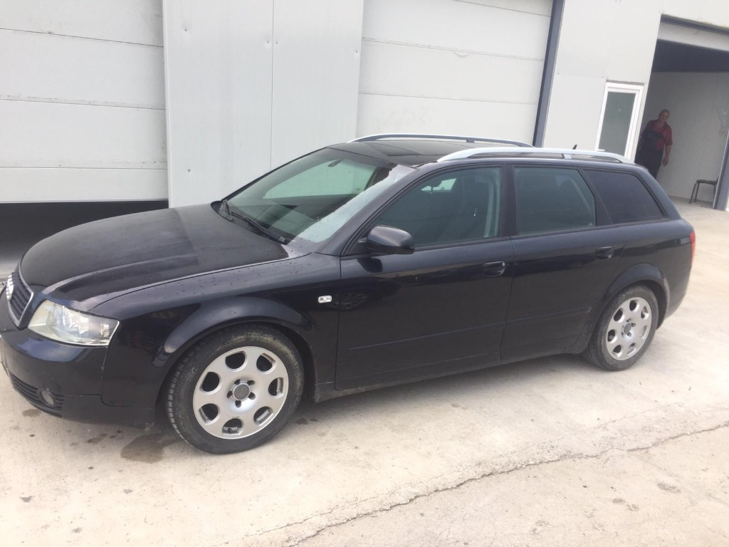 Timonerie Audi A4 B6 2005 combi 1,9 tdi