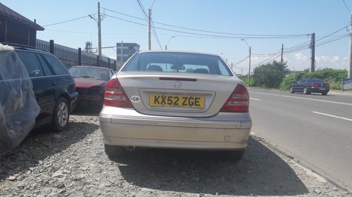 Torpedou Mercedes C-CLASS W203 2002 Hatchback 2.0 i