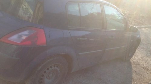 Torpedou Renault Megane 2004 Hatchback 1.5 dci