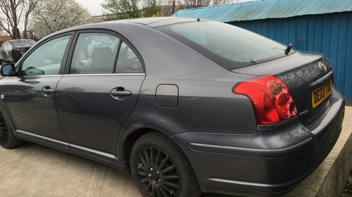 Toyota AVENSIS 2003 1.8 benzina la dezmembrat!