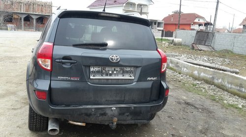 TOYOTA RAV 4 2007 2.2 DIESEL