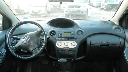 Toyota Yaris , 2003-2005