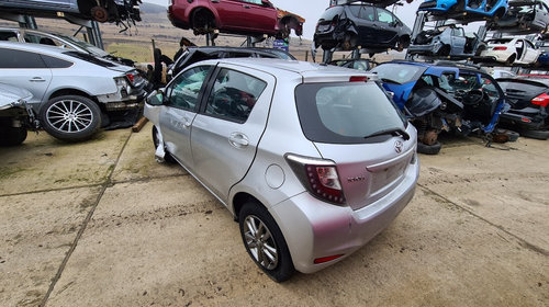 Toyota Yaris Mk3 1.3 Benzina Automat 2015