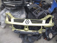 Traager fata cu masca si suporti far Renault Kangoo an 1999-2008