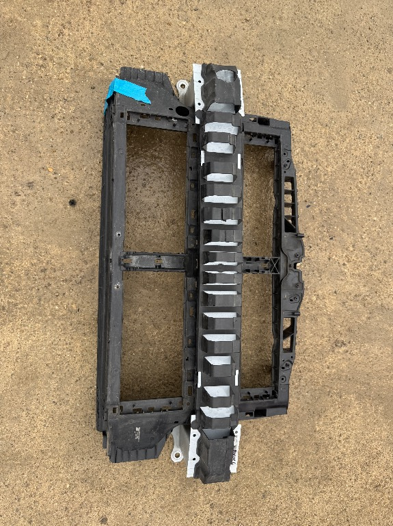 Trager + armatura Ford Focus Mk4 2018/2019/2020/2021/2022/2023
