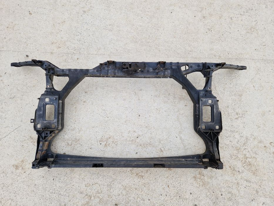Trager calandru Audi A4 b8 A5 8t Q5 tdi tfsi