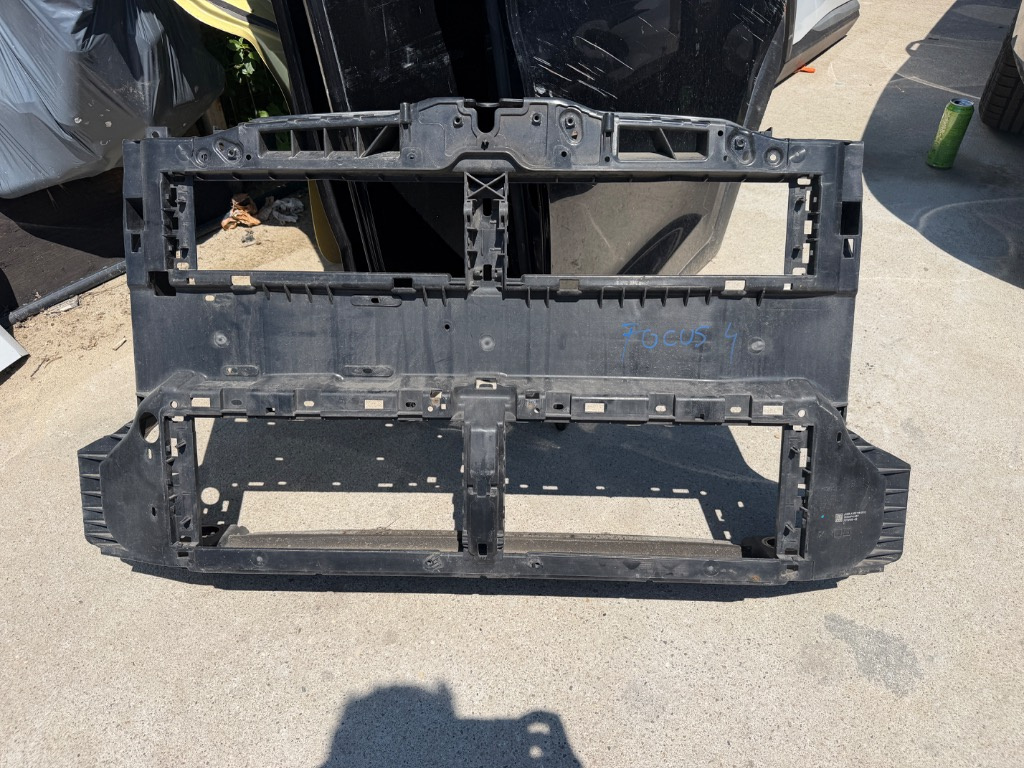 Trager / calandru Ford Focus 4 2018/2019/2020/2021/2022/2023/2024