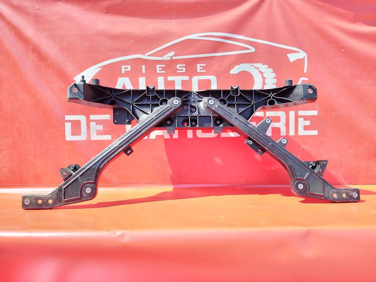 Trager,calandru Tesla Model Y an 2020-2021-2022-20