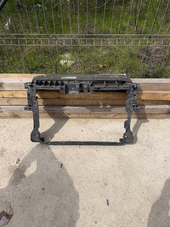 Trager / calandru Volkswagen Tiguan 2009/2010/2011/2012/2013