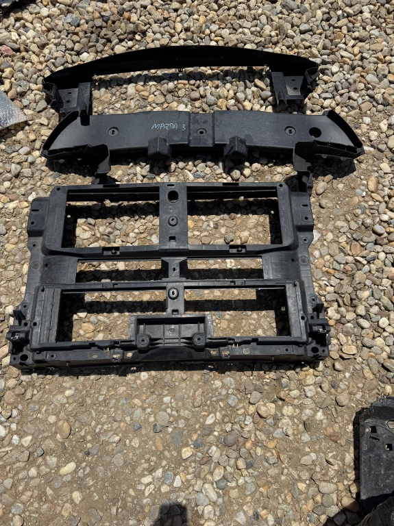 Trager + Deflector Mazda 3 2019/2020/2021/2022/2023