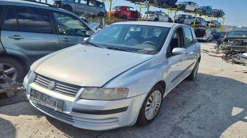 Trager Fiat Stilo 2003 HatchBack 1.6 benzina 