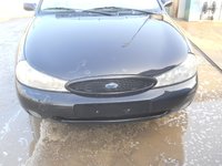Trager Ford Mondeo 2001 BERLINA 1.8