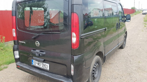 Trager Nissan Primastar 2008 renault trafic 2.0