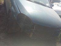 Trager Opel Corsa C 2001