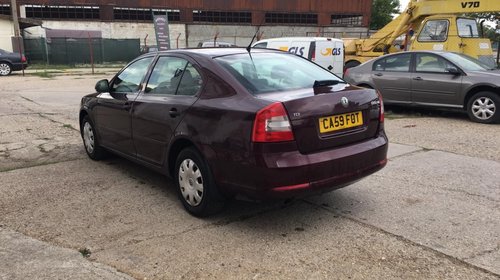 Trager Skoda Octavia 2 2010 HATCHBACK 1.6 TDI