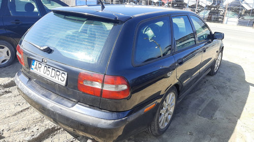 Trager Volvo V40 2001 combi 1.9