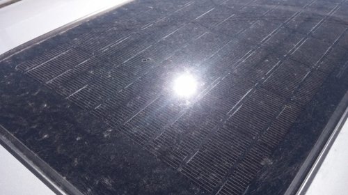 Trapa cu celule fotovoltaice Audi A8 D3 3.0 b