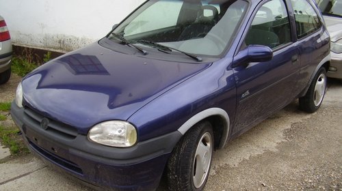 Trapa mecanica Opel Corsa B (2 usi) an 1997