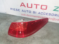 Tripla dreapta Peugeot 607 din 2003