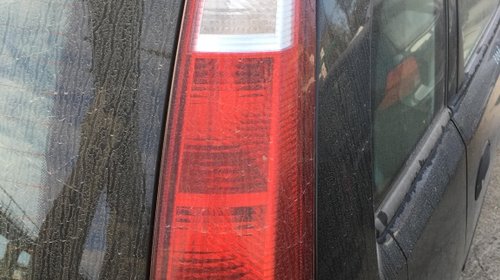 Tripla / Lampa / Stop Dreapta Opel Meriva 200
